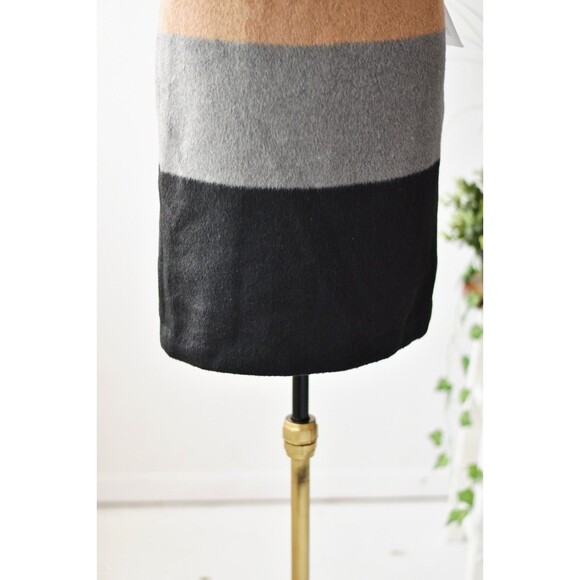 Amanda + Chelsea Pencil Skirt Woman's S Black Tan Colorblock Fuzzy Mohair NWT - Picture 3 of 9